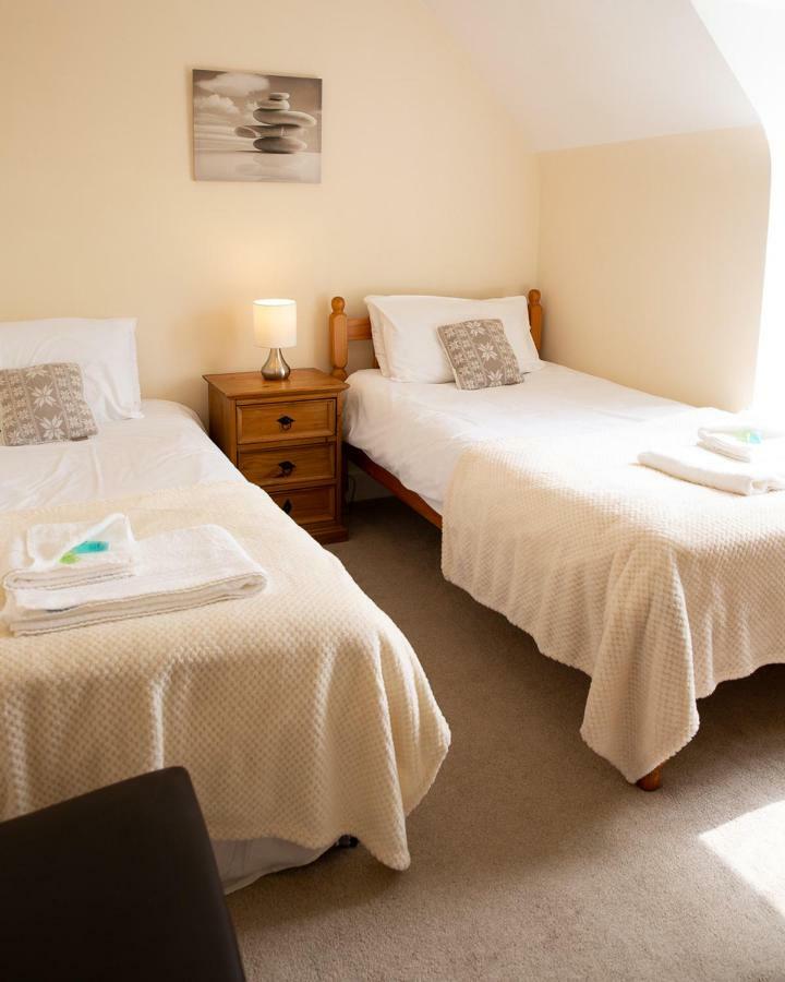 Knightor Manor Bed and Breakfast Penwithick Exteriör bild